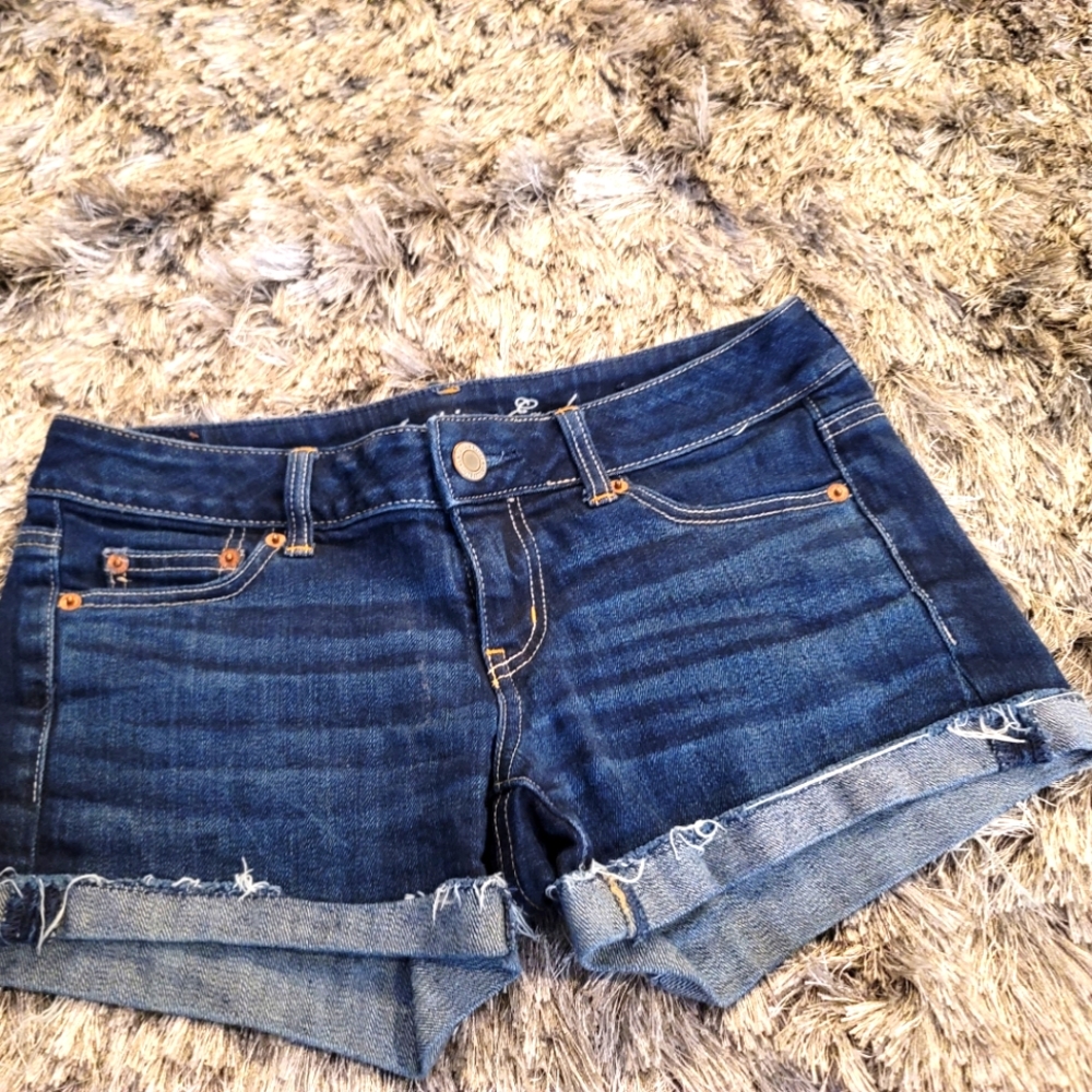 Sz4 American Eagle crop denim cutoff shorts